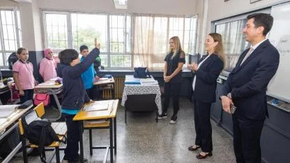 Başkan Mutlu’dan öğrencilere sürpriz ziyaret