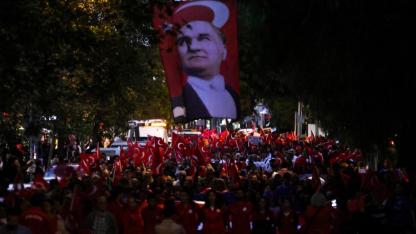 Bayraklı’da Cumhuriyet Bayramı Coşkusu