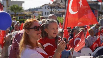 Bayram coşkusu İzmir’in dört bir yanında