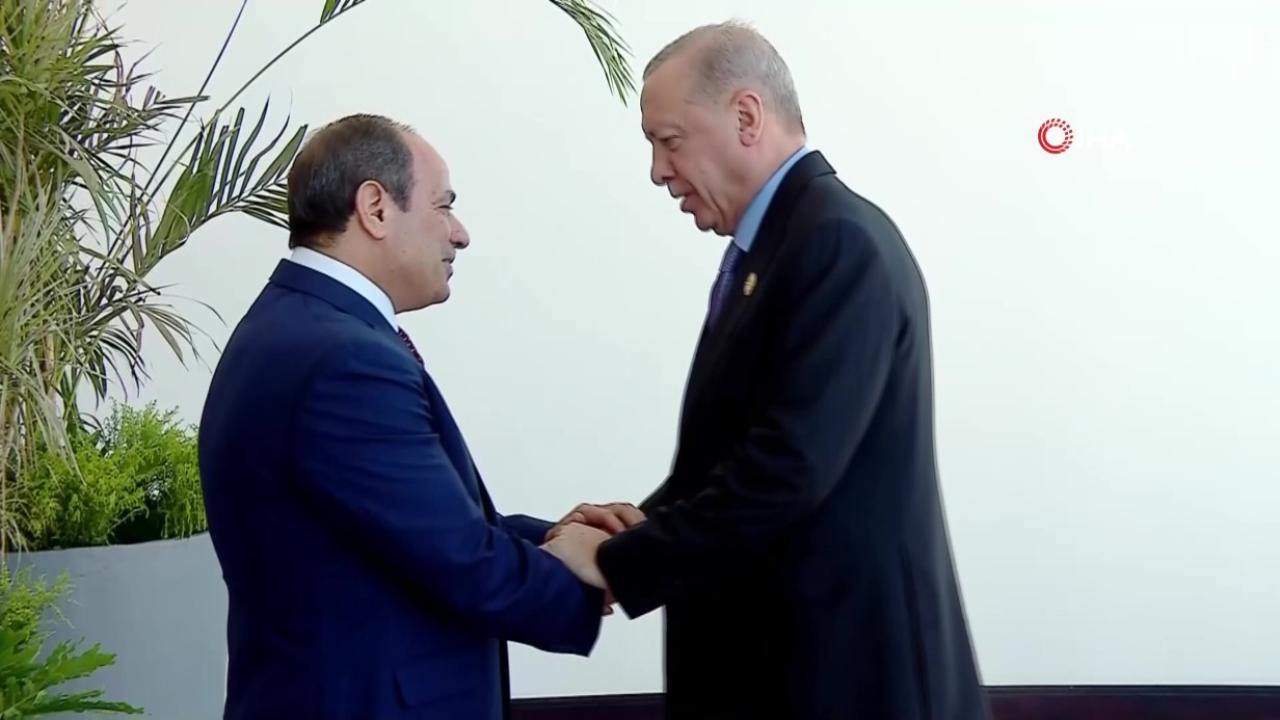 Cumhurbaşkanı Erdoğan, &quot;Barış Zirvesi&quot; için Mısır&#039;da