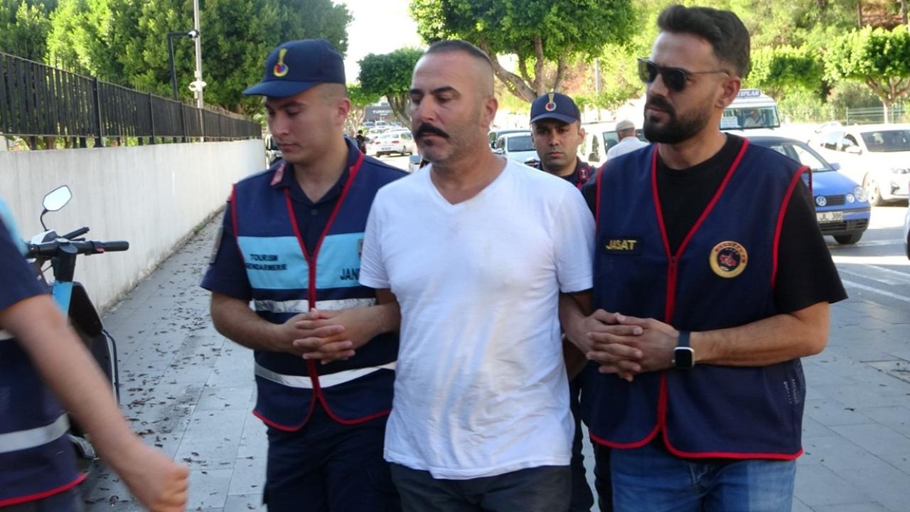 Deli Dumrul cezası: Sosyal medyadaki fotoğraftan 6 yıl 8 ay hapis