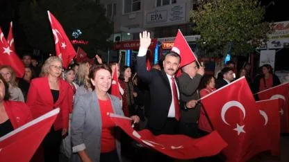 Dikili’de Cumhuriyet Bayramı Coşkusu