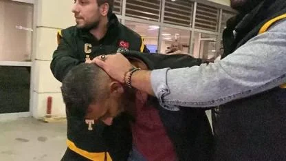 Eski eşi ile yanındaki kişiyi bıçaklayan şüpheli tutuklandı