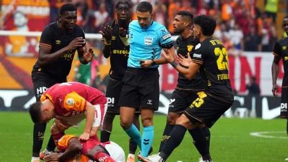 Göztepe'de hakeme tepki var