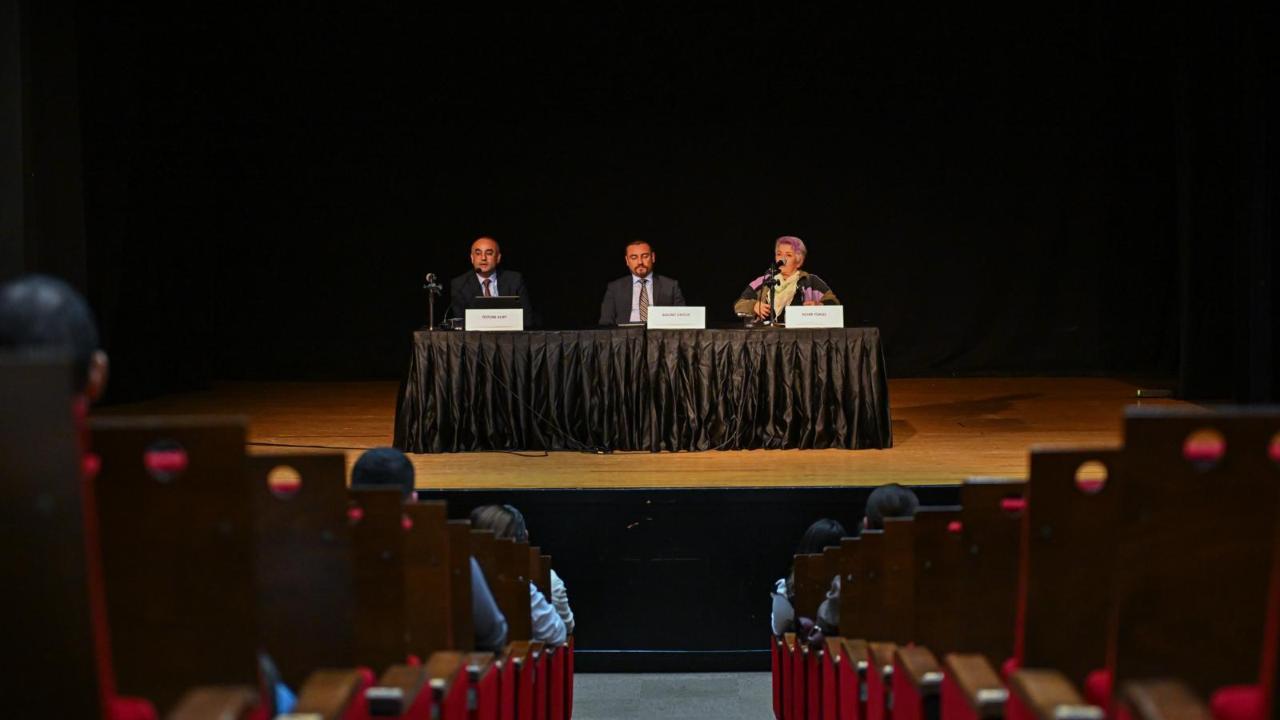 İZKİTAP’ta “İzmir Tarım ve Gıda Ekosistemi” konuşuldu