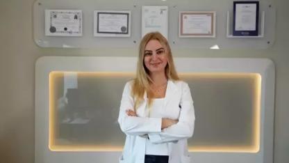 ‘Uykusuzluk ve alkol küme baş ağrılarını tetikleyebilir’