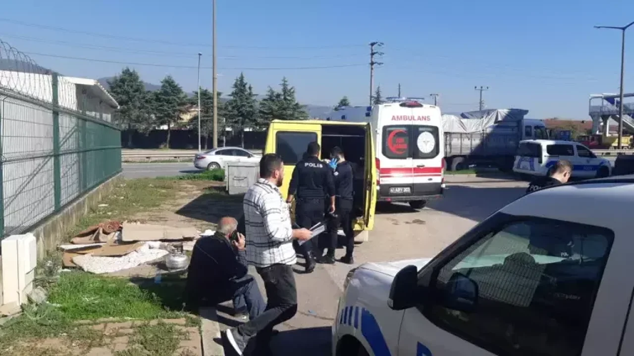 7 yıldır yalnız yaşadığı minibüste zehirlenip öldü