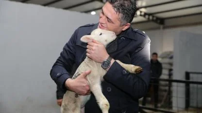 Aliağa’da Üreticiye Destek Sürüyor