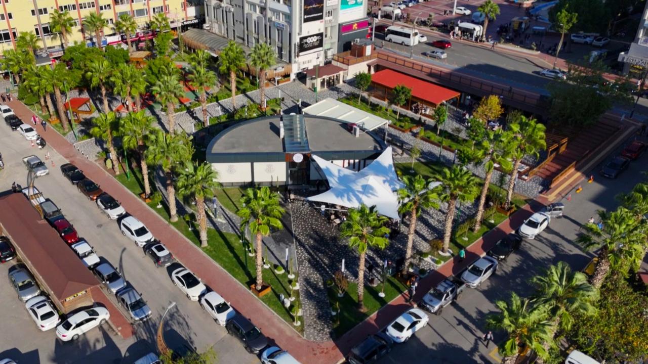 Aliağa’nın Yeni Sosyal Buluşma Noktasına Büyük İlgi