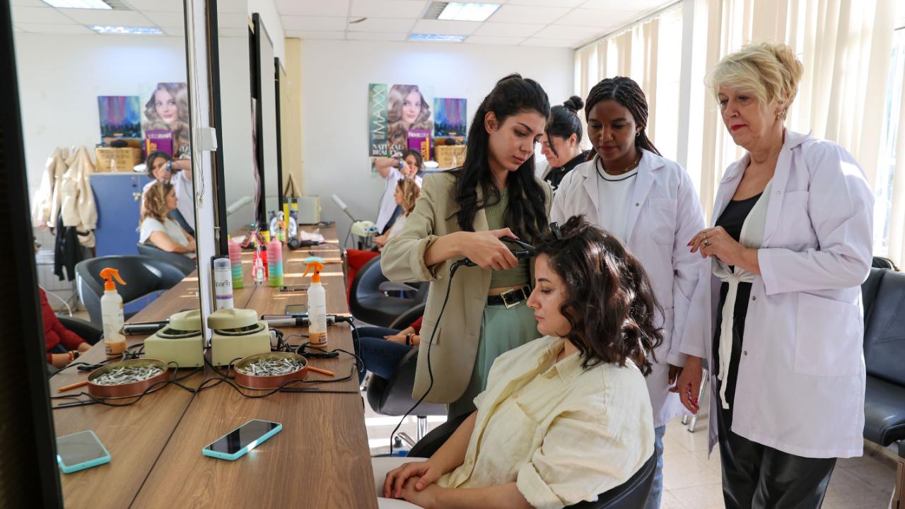 Buca’da kadın istihdamına destek kursları