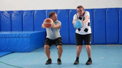 Çeşme Belediyesi’nden özel gereksinimli çocuklara engelsiz spor eğitimleri