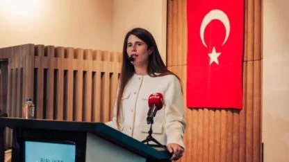 Çeşme Belediyesinden üniversiteli gençlere eğitim desteği