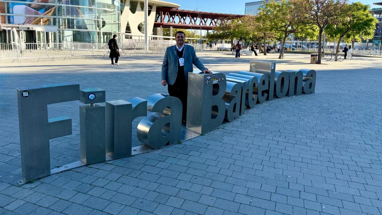 Demir&#039;den Barcelona&#039;daki fuarda &#039;Smart Torbalı&#039; mesaisi