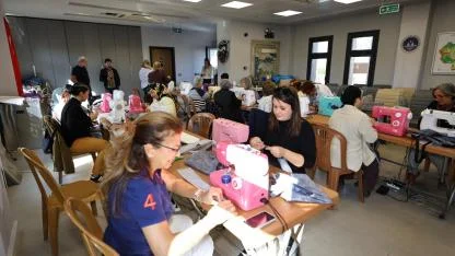 Efes Selçuk'ta kadınlar dikiş atölyesinde buluştu