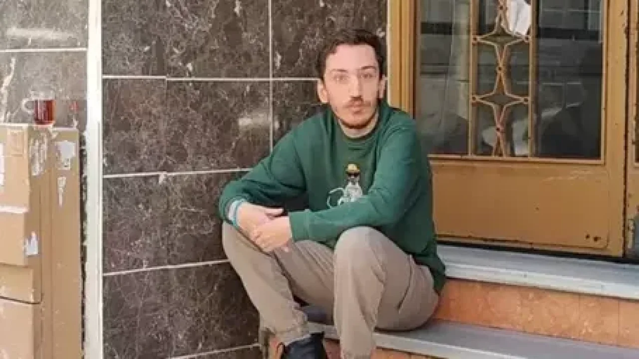 Fatih’te bayılan epilepsi hastasının telefonunu çaldı