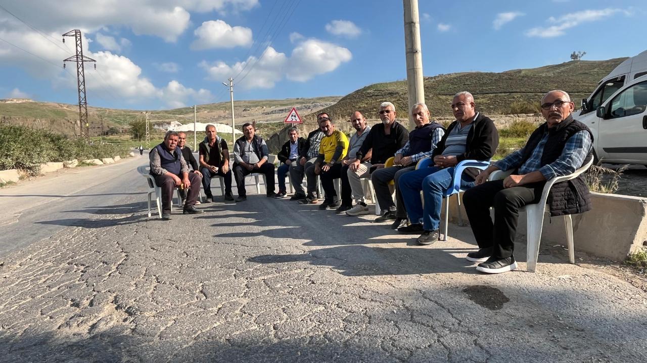 Harmandalı halkı Katı Atık Bertaraf Tesisi önünde nöbet tutuyor