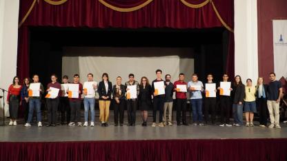 İŞ-İN ikinci mezunlarını verdi: Gençler hayata hazırlanıyor