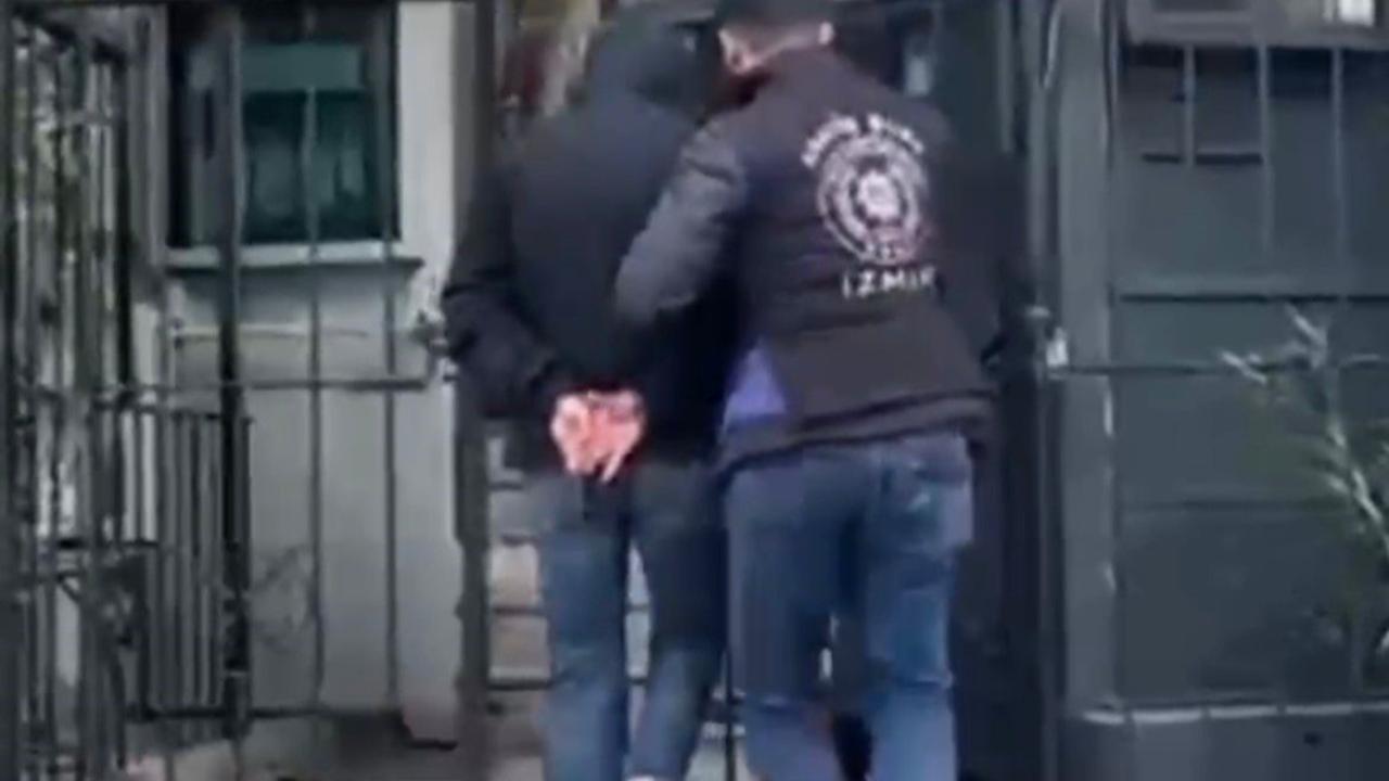 İzmir&#039;de 23 yılla aranan uyuşturucu taciri yakalandı