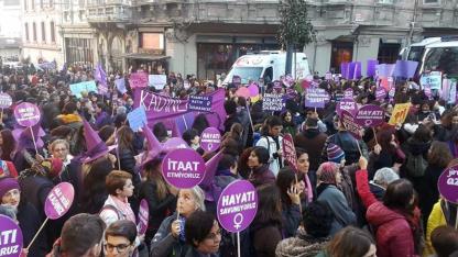 İzmir’de 25 Kasım etkinlikleri başlıyor