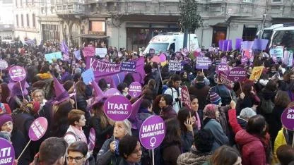 İzmir’de 25 Kasım etkinlikleri başlıyor