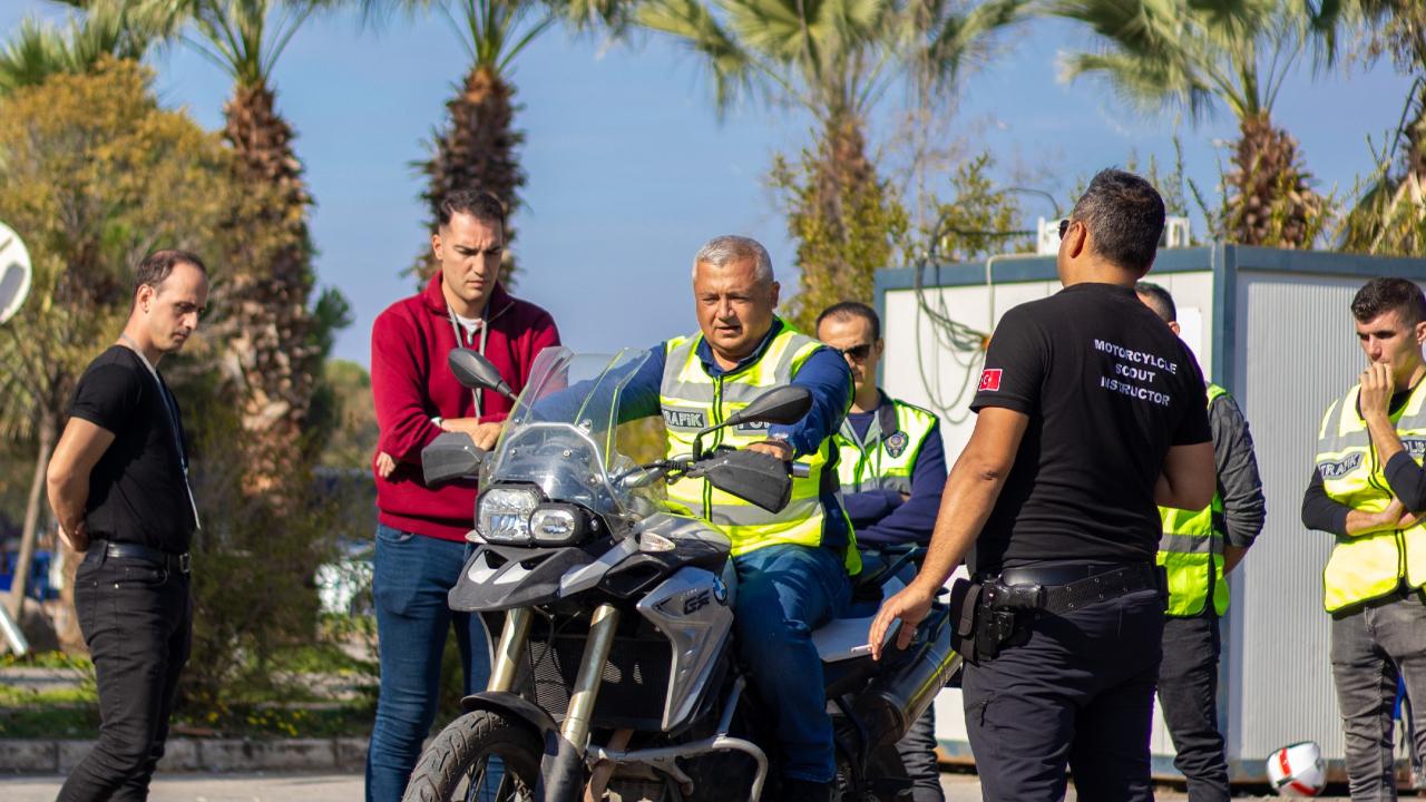 İzmir&#039;de 34 yeni &#039;Şahin&#039; göreve hazır