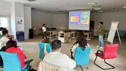 İzmir’de gençlere belediye çalışmaları hakkında eğitim