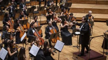 İzmir’de unutulmayacak bir klasik müzik gecesi