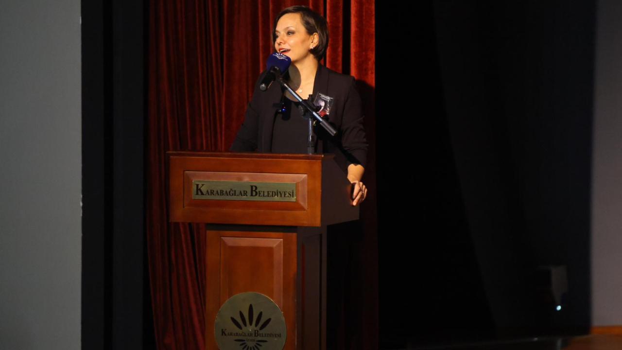Karabağlar Belediyesi’nden Duygu Dolu 10 Kasım Söyleşisi