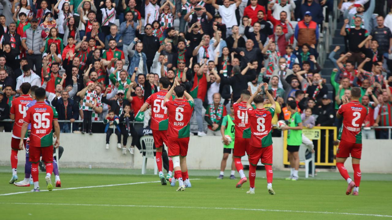 Karşıyaka, namağlup yoluna devam ediyor