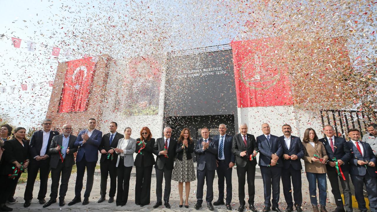 Karşıyaka’da görkemli açılış