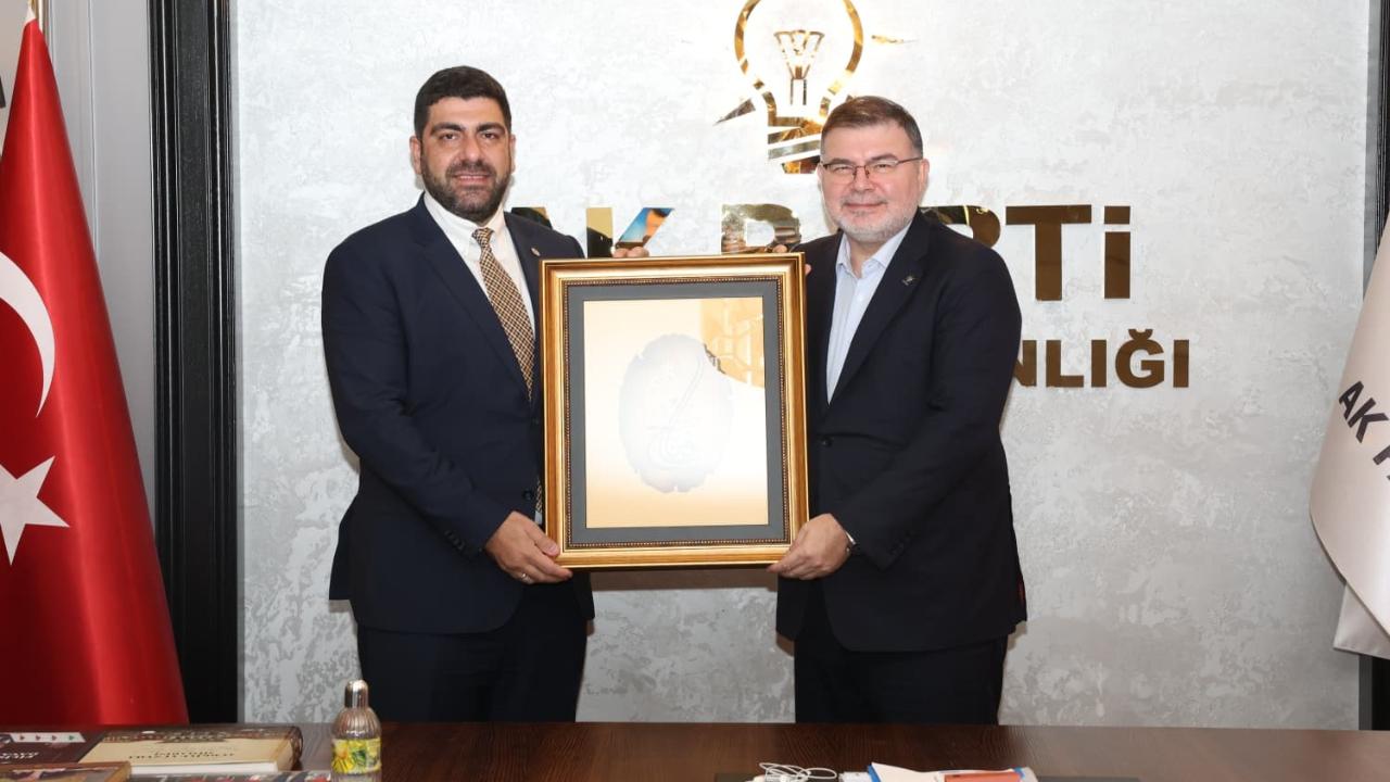 Mardin&#039;den İzmir&#039;e &#039;Terörsüz Türkiye&#039; ziyareti