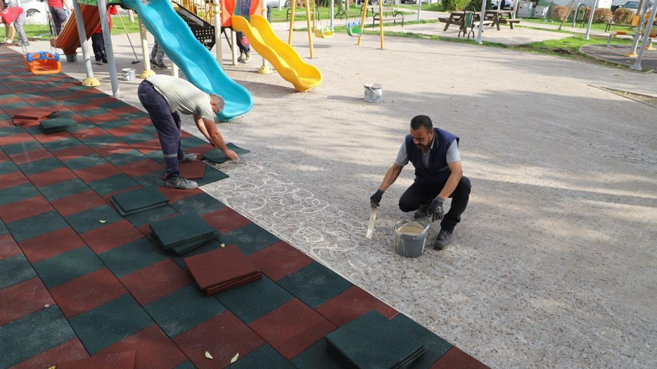 Menderes’te Kauçuk Yenileme Operasyonu