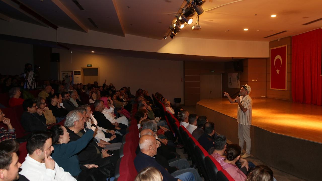 Öğretmenler Gününe Özel Kahkaha Dolu Gece