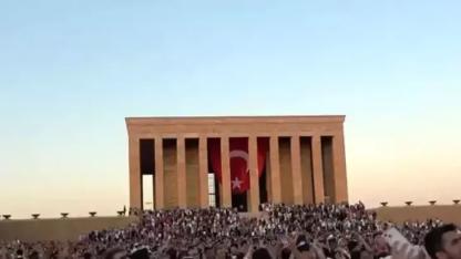 Siyasilerden '10 Kasım' mesajları