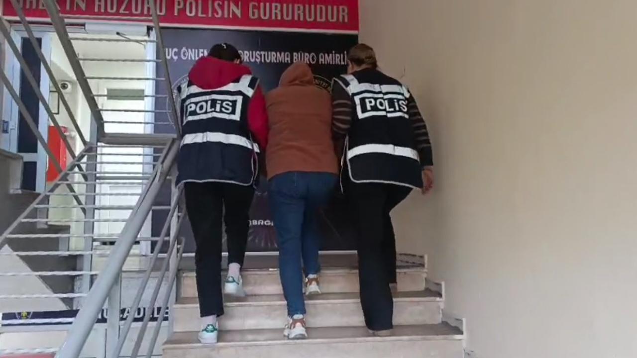 28 yıl hapisle aranıyordu, polis kıskıvrak yakaladı