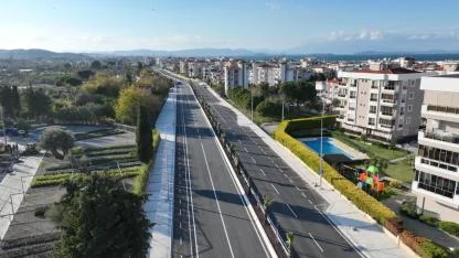 75. Yıl Cumhuriyet Bulvarı'nın ilk etabı trafiğe açıldı