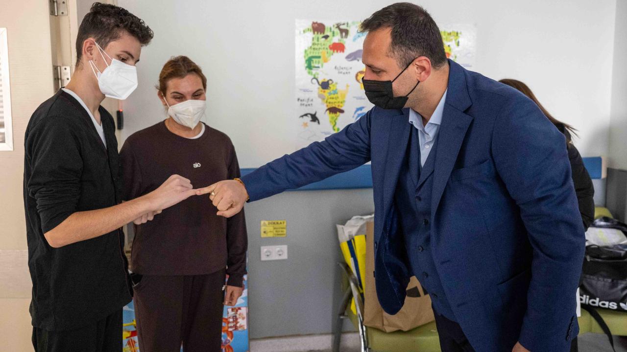 Bornova’da minik kalplere dayanışma desteği