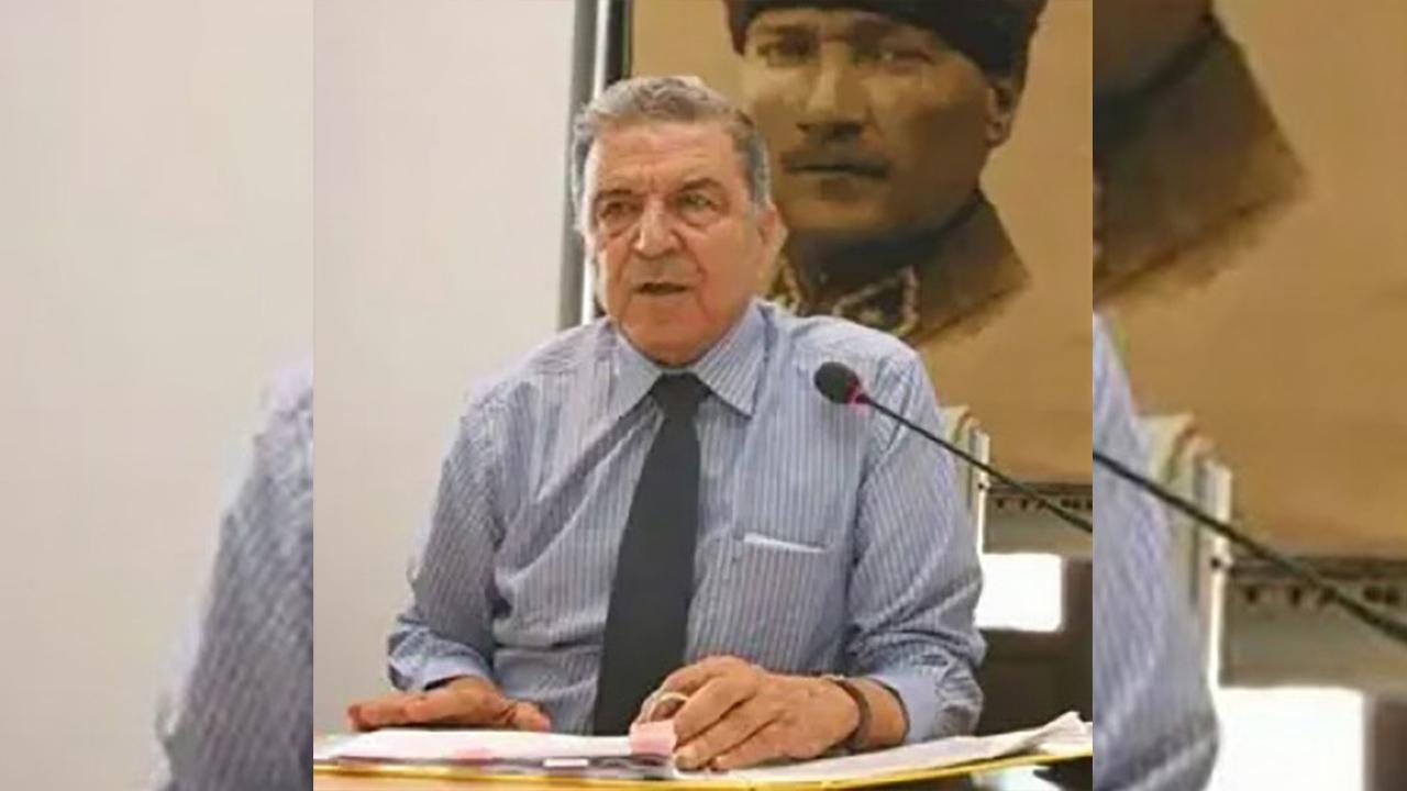 Çeşme'nin eski Beledye Başkanı Tütüncüoğlu hayatını kaybetti