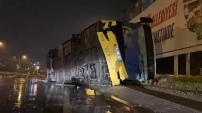 İstanbul'da sağanak etkili oluyor