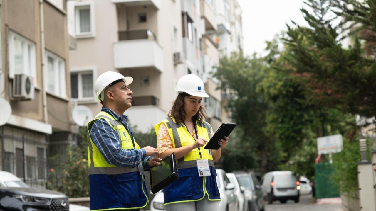 İzmir geleceğini güvenceye alıyor