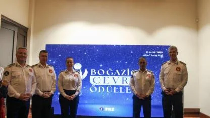 İzmir İtfaiyesi’ne “Geleceğe Nefes Özel Ödülü”