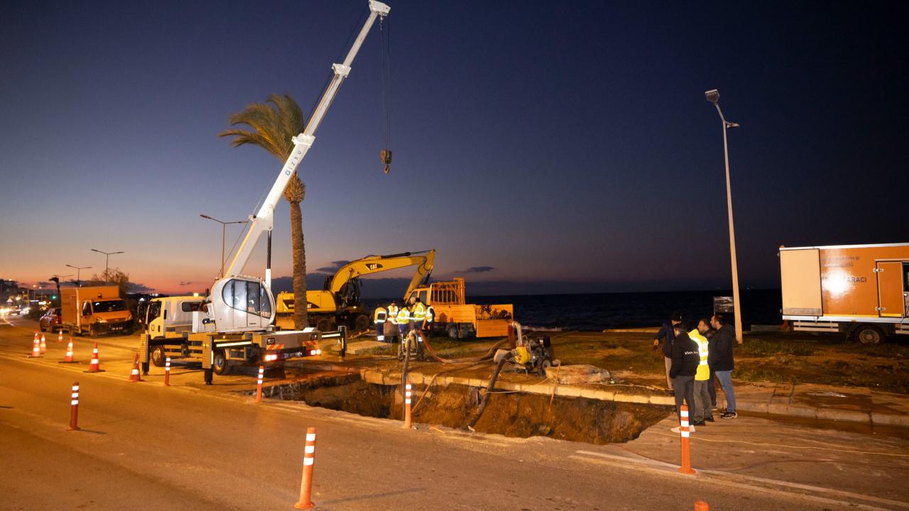 İZSU Güzelbahçe–Narlıdere hattındaki arızayı giderdi