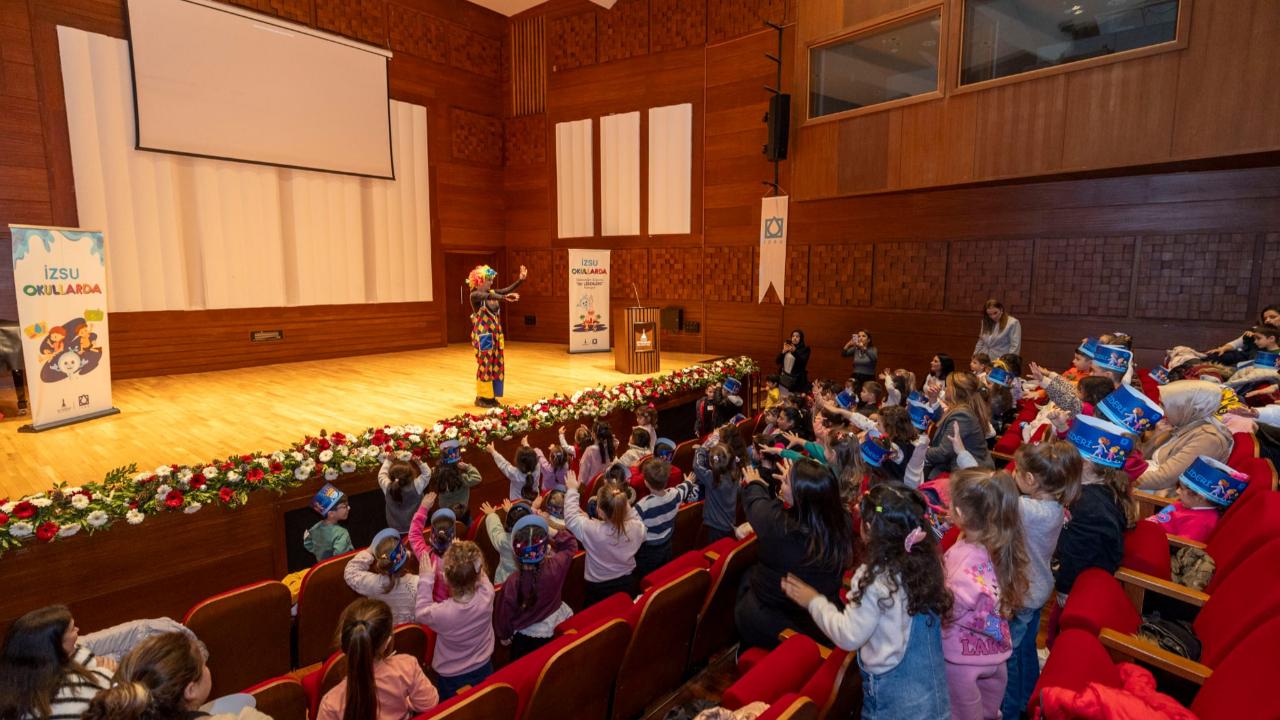 İZSU, yeni yıla miniklerle “Merhaba” dedi