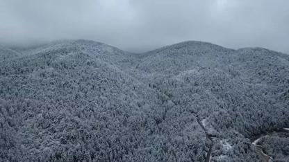 Karabük’ün yüksek kesimlerinde kar yağışı