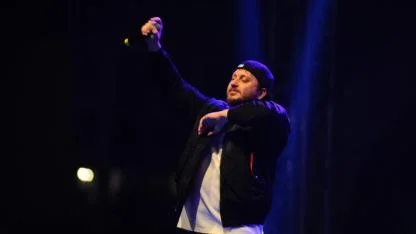 Karşıyaka Yeni Yıl Festivali’nde Anıl Piyancı coşkusu!