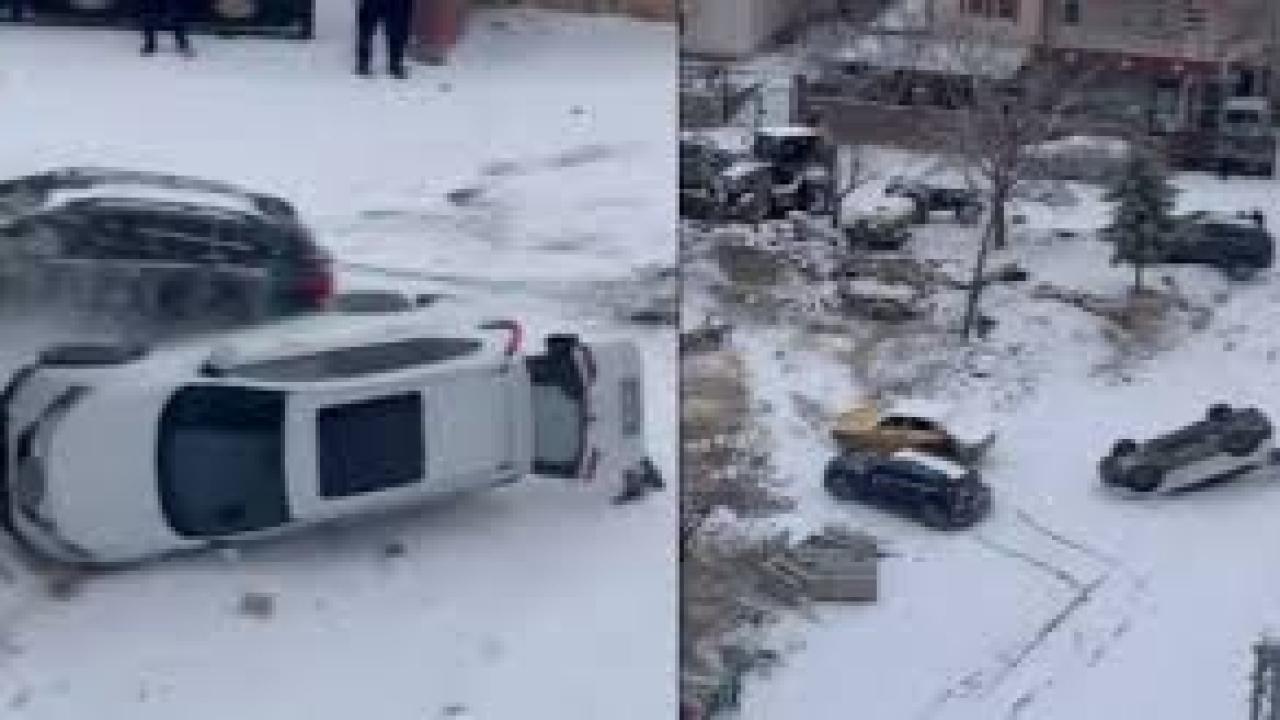 Kayan araç park halindeki aracı devirdi