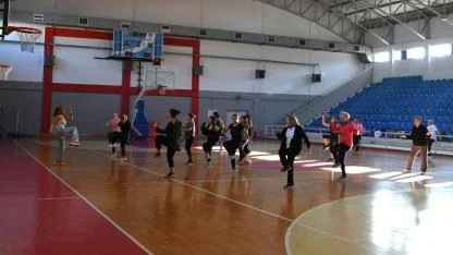 Narlıdere'de kadınlar güne sağlıklı ve enerjik başlıyor