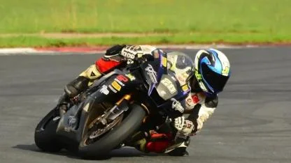 Şampiyon motosikletçi trafik kazasında hayatını kaybetti