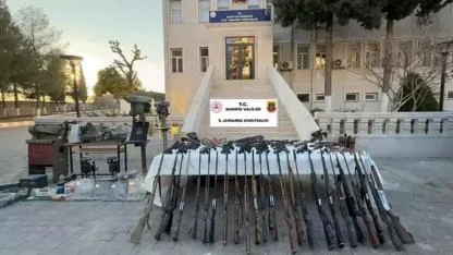 Yasa dışı imalathanede çok sayıda silah ele geçirildi
