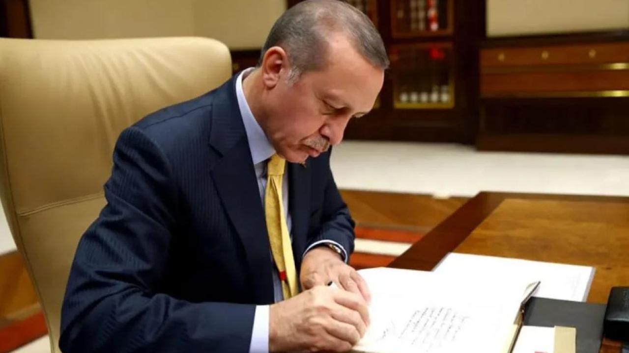 19 ile yeni vali atandı: O Vali merkeze çekildi